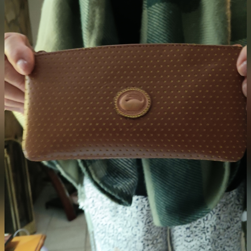 VINTAGE LIKE NEW DOONEY & BOURKE BROWN POUCH